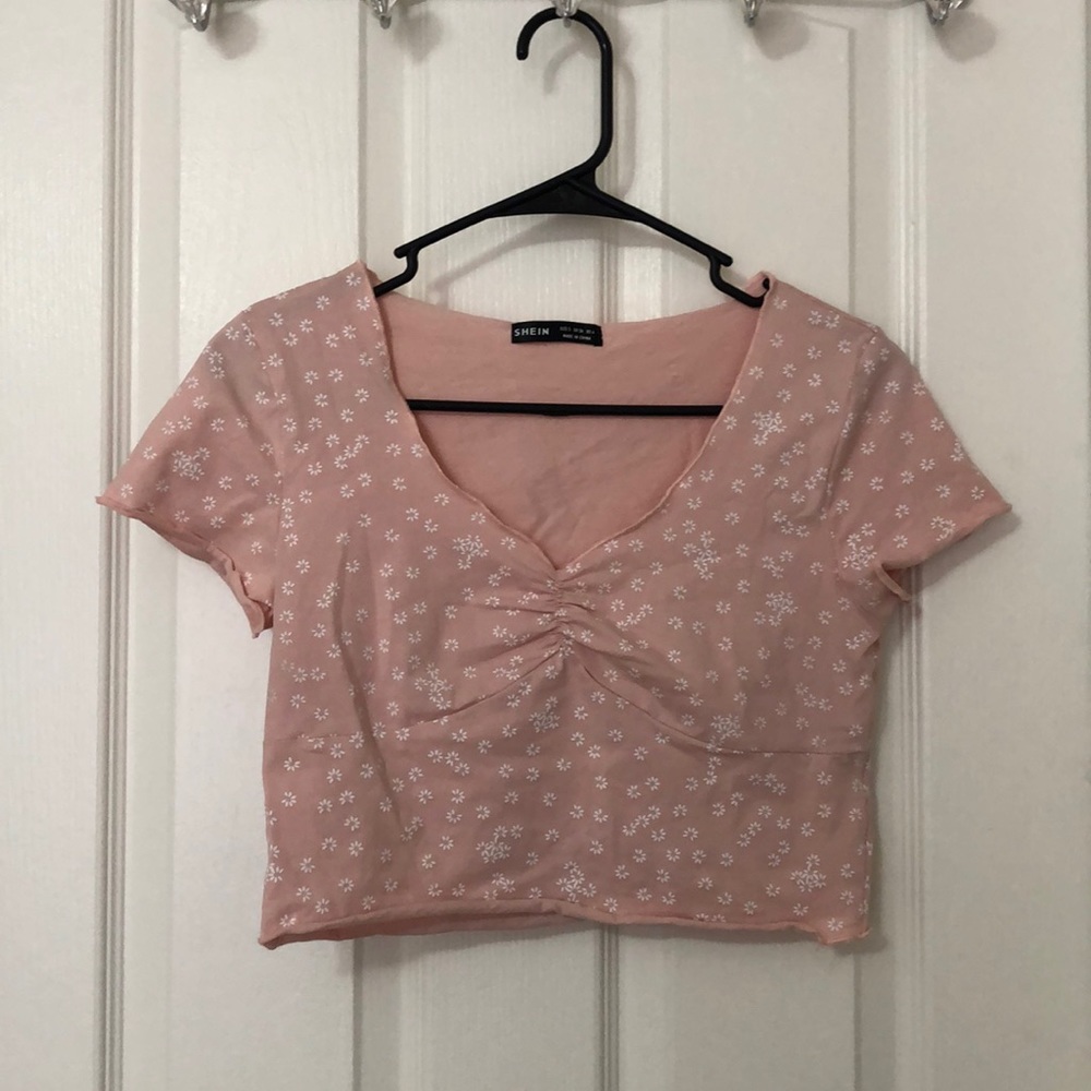 Cropped floral top